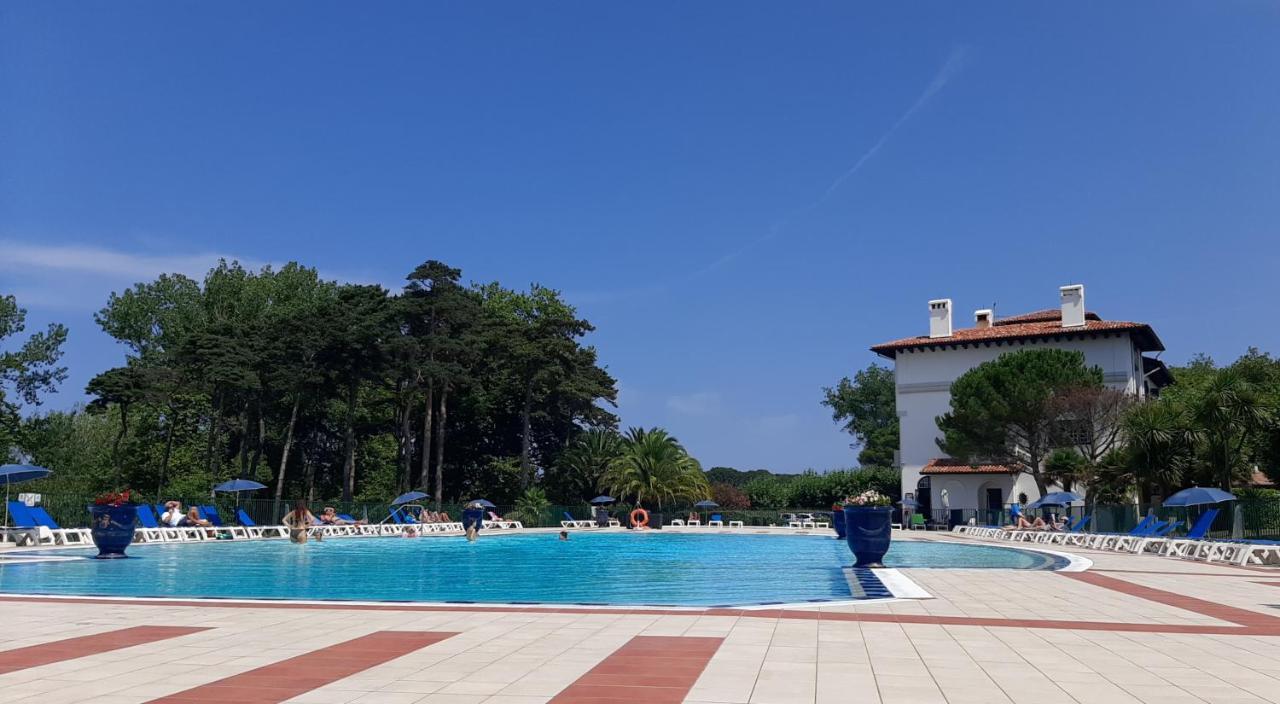 Atlantic Selection - Domaine De Bordaberry - Avec Piscine Et Vue Ocean Appartement Urrugne Buitenkant foto